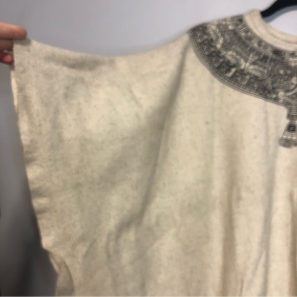 Boho Chic Mexican Vintage Wool Fringe Poncho Cape - Picture 4 of 7